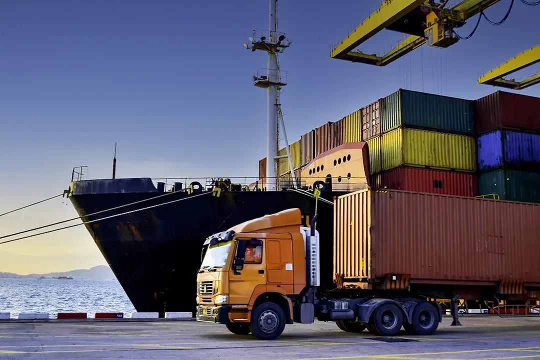 Intermodaal transport met fmt five marine transport